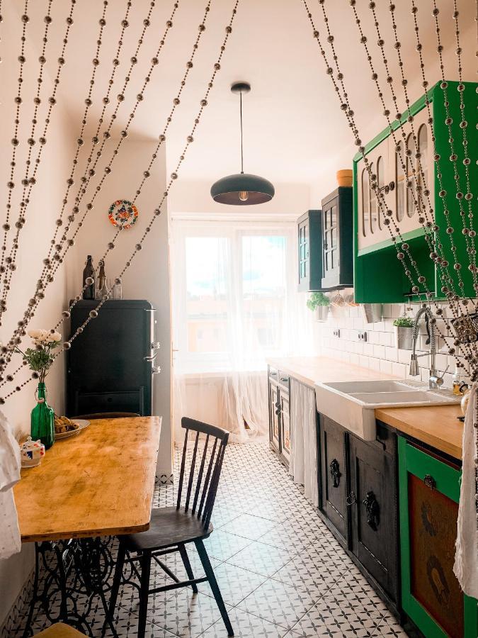 Kiki & Luky Family Apartment By Prague Castle Extérieur photo