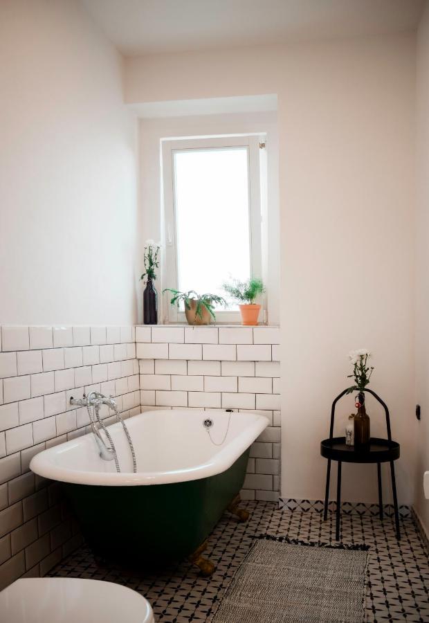 Kiki & Luky Family Apartment By Prague Castle Extérieur photo