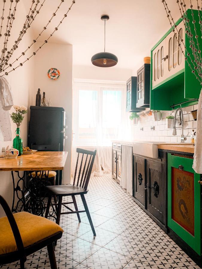 Kiki & Luky Family Apartment By Prague Castle Extérieur photo